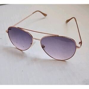 Kenneth Cole Reaction Mens Sunglass Gold Metal Aviator, Gradient Lens KC1386 28T